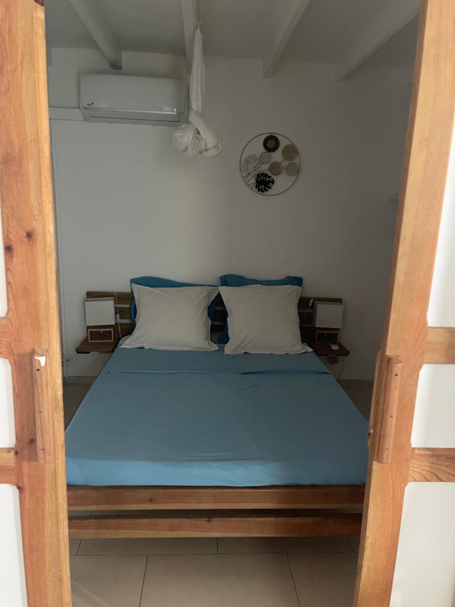 Bungalows Malueva 1 Chambre Et 1 Mezzanine A 5Min De La Plage De La Caravelle ساينت آن المظهر الخارجي الصورة