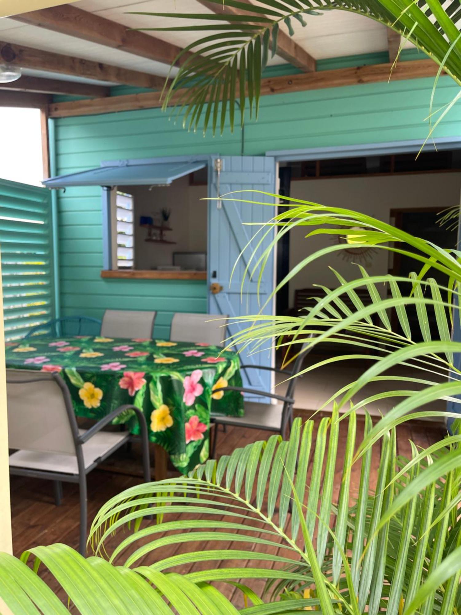 Bungalows Malueva 1 Chambre Et 1 Mezzanine A 5Min De La Plage De La Caravelle ساينت آن المظهر الخارجي الصورة